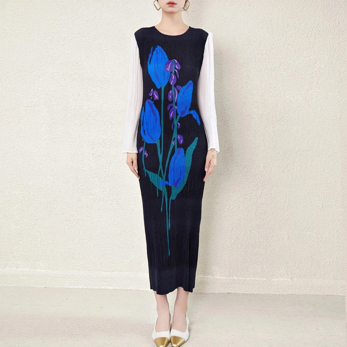 High Quality 2024 Pleated Stretch Plus Size Women's Long Sleeve Long Dress Fashionable Pleated Miyake Print Women's Casual Dress