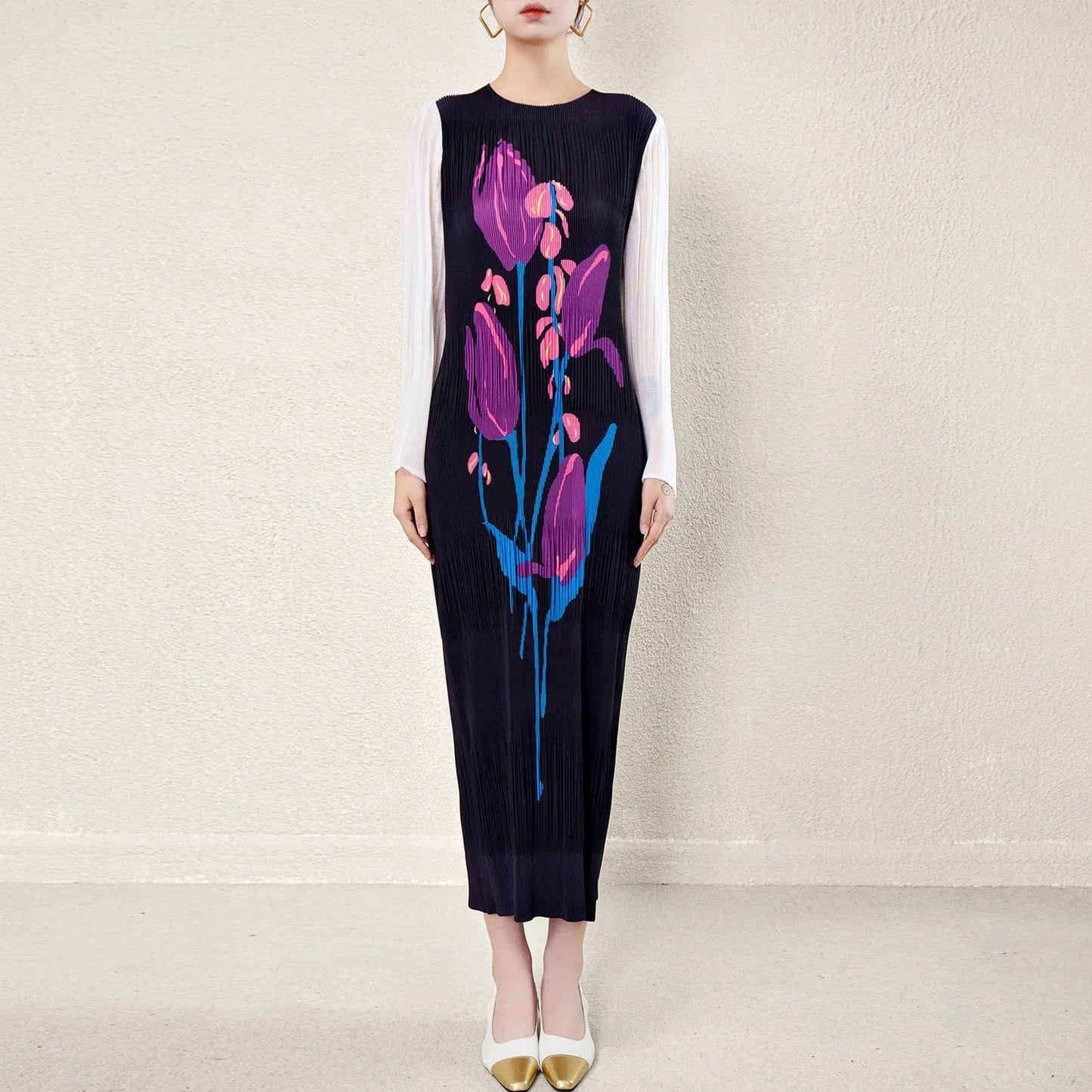 High Quality 2024 Pleated Stretch Plus Size Women's Long Sleeve Long Dress Fashionable Pleated Miyake Print Women's Casual Dress