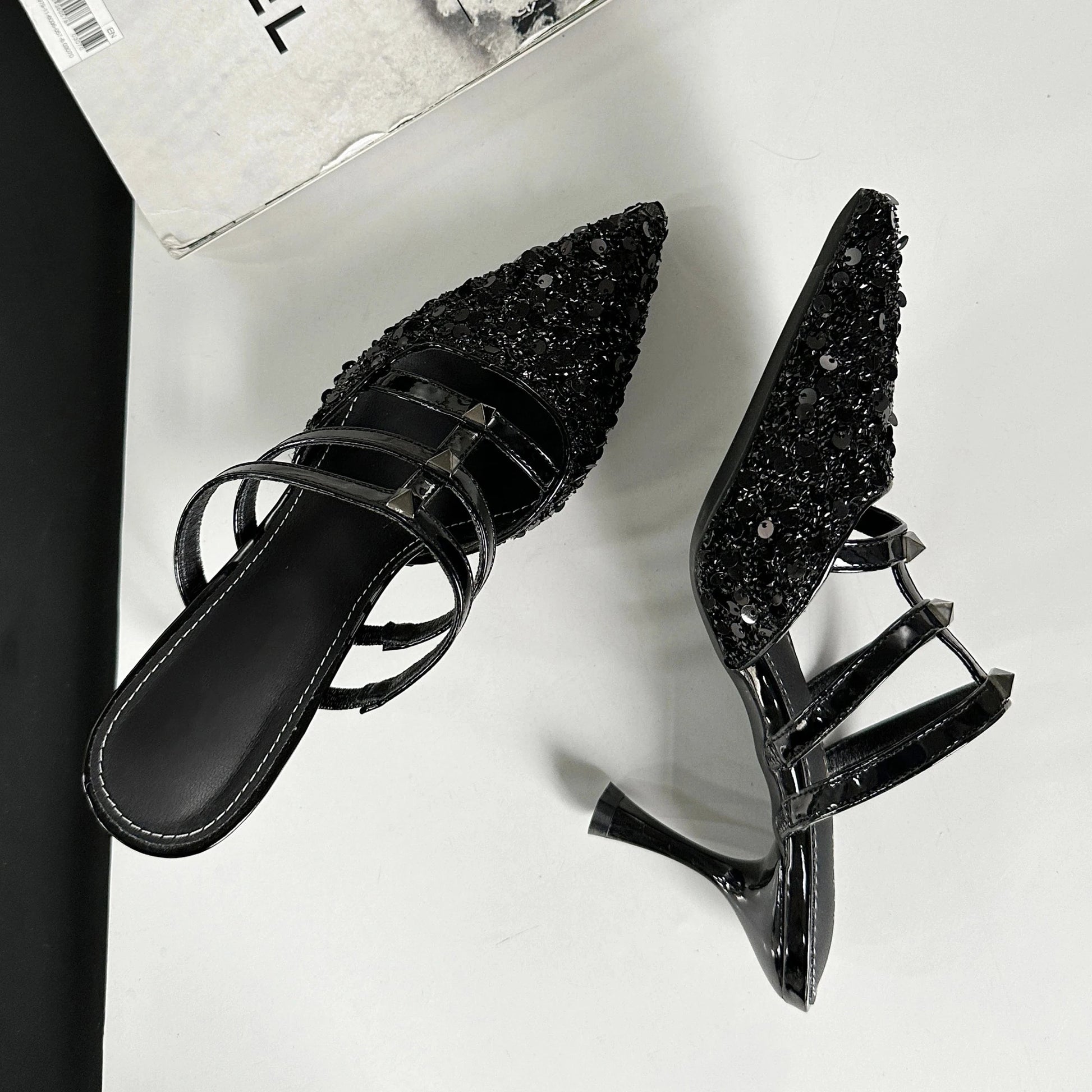 Hot sale 2024 new fashion slippers sequins pointed heel shoes 8.5cm high heels hypermarket