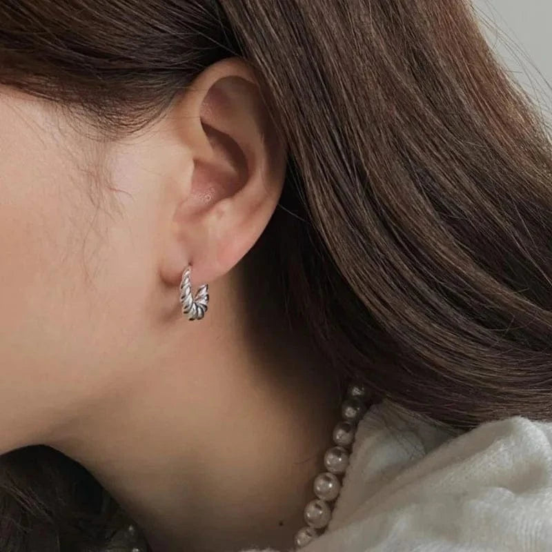 Hot Sale 925 Sterling Silver Twist Croissant 18K Gold Plated Hoop Earrings For Women 2024