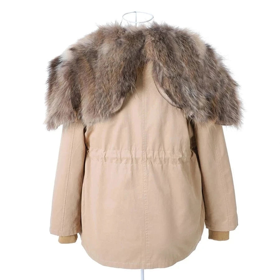 Hot Sale New Winter Fashion Ladies Natural Fur Parka Women Raccoon Real Fur Coat Hooded Parka