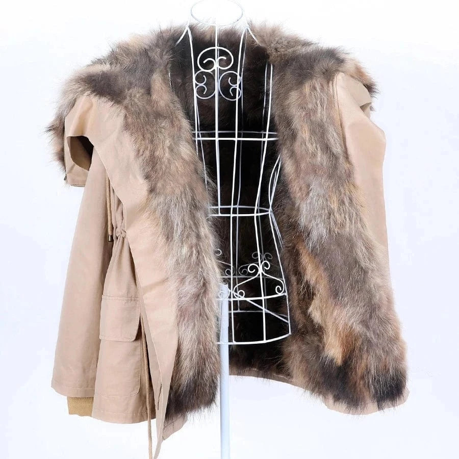 Hot Sale New Winter Fashion Ladies Natural Fur Parka Women Raccoon Real Fur Coat Hooded Parka