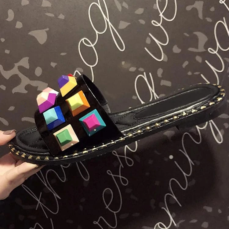 Hot Sale Women Candy Colors Stud Flats Sandals Female Summer Casual Flip Flops Slippers