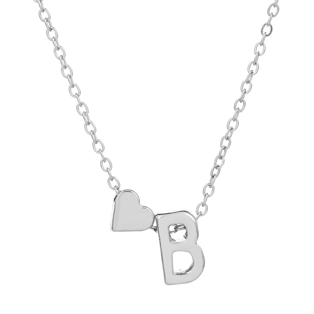 Hot selling new fashion heart-shaped 26 letters a to z simple pendant necklace creative heart-shaped clavicle chain best gift