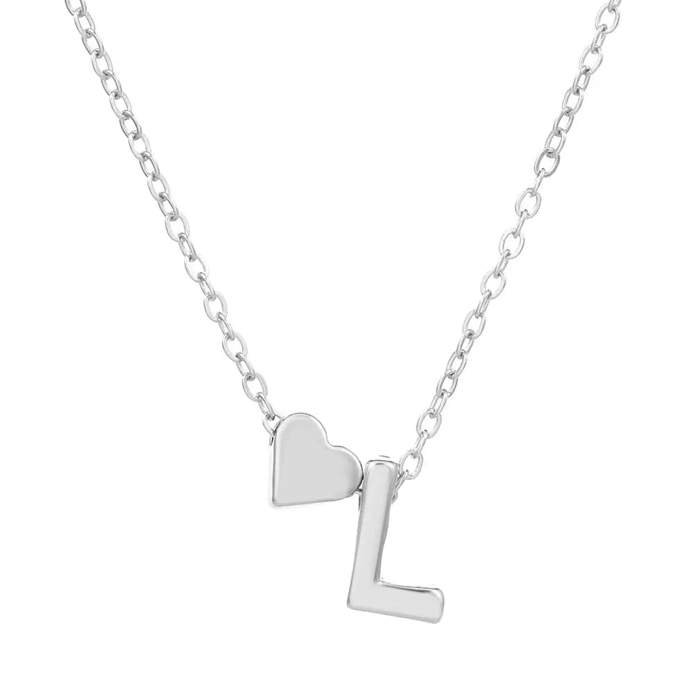Hot selling new fashion heart-shaped 26 letters a to z simple pendant necklace creative heart-shaped clavicle chain best gift
