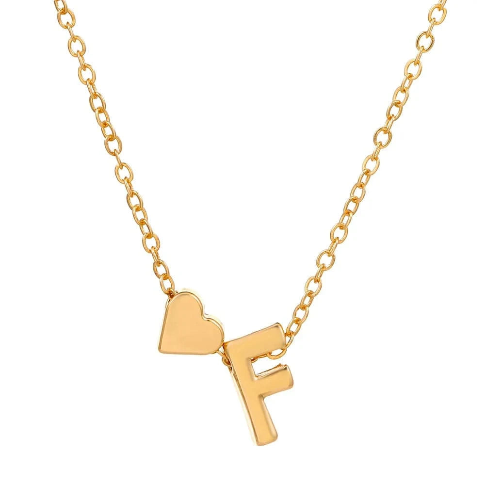 Hot selling new fashion heart-shaped 26 letters a to z simple pendant necklace creative heart-shaped clavicle chain best gift