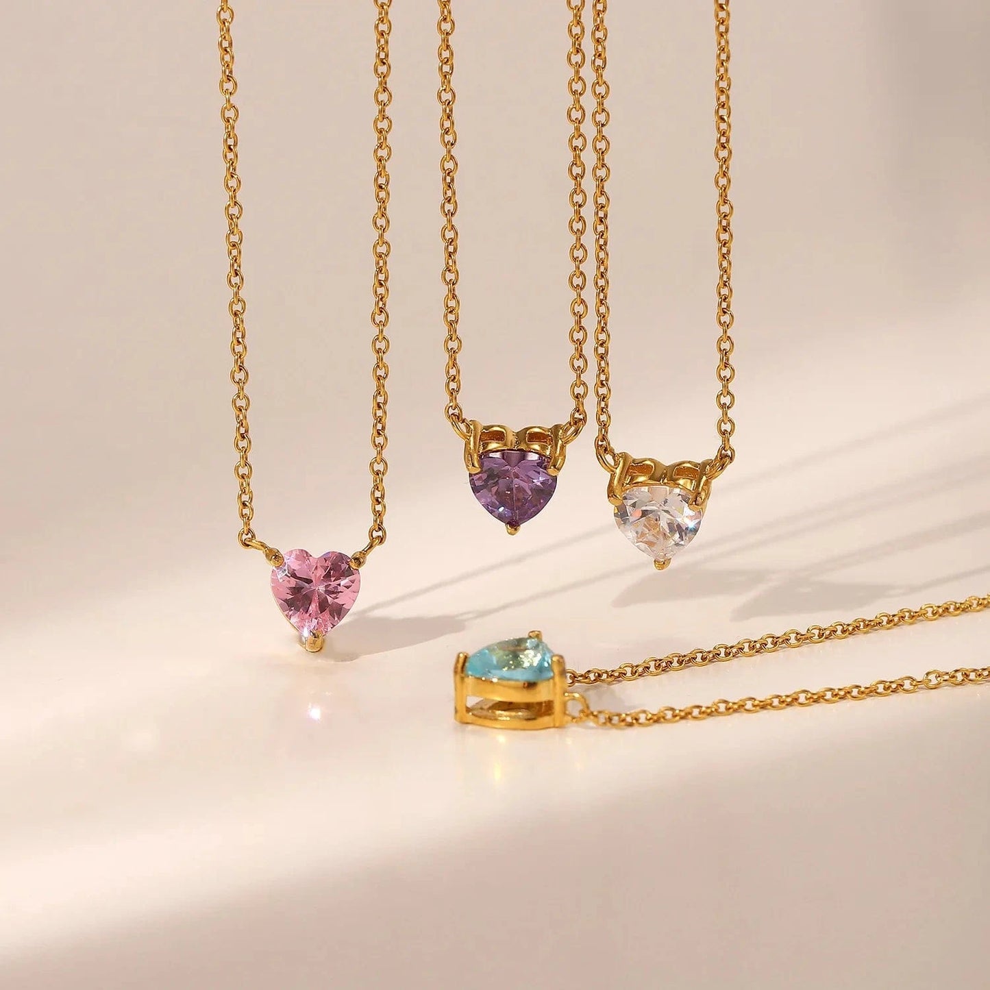 IVIAPRO Trendy Jewelry 18K Gold Plated Stainless Steel Necklace Heart Zircon Pendant Necklace for Women