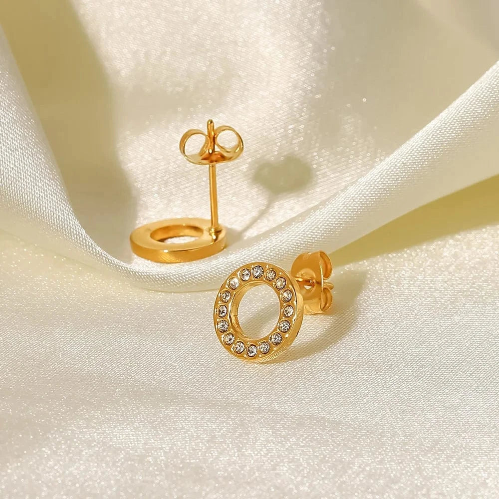 JDE202141-WT 18K Gold Plated Stainless Steel Jewelry Charm Hollow White Circle Cubic Zirconia Stud Earrings