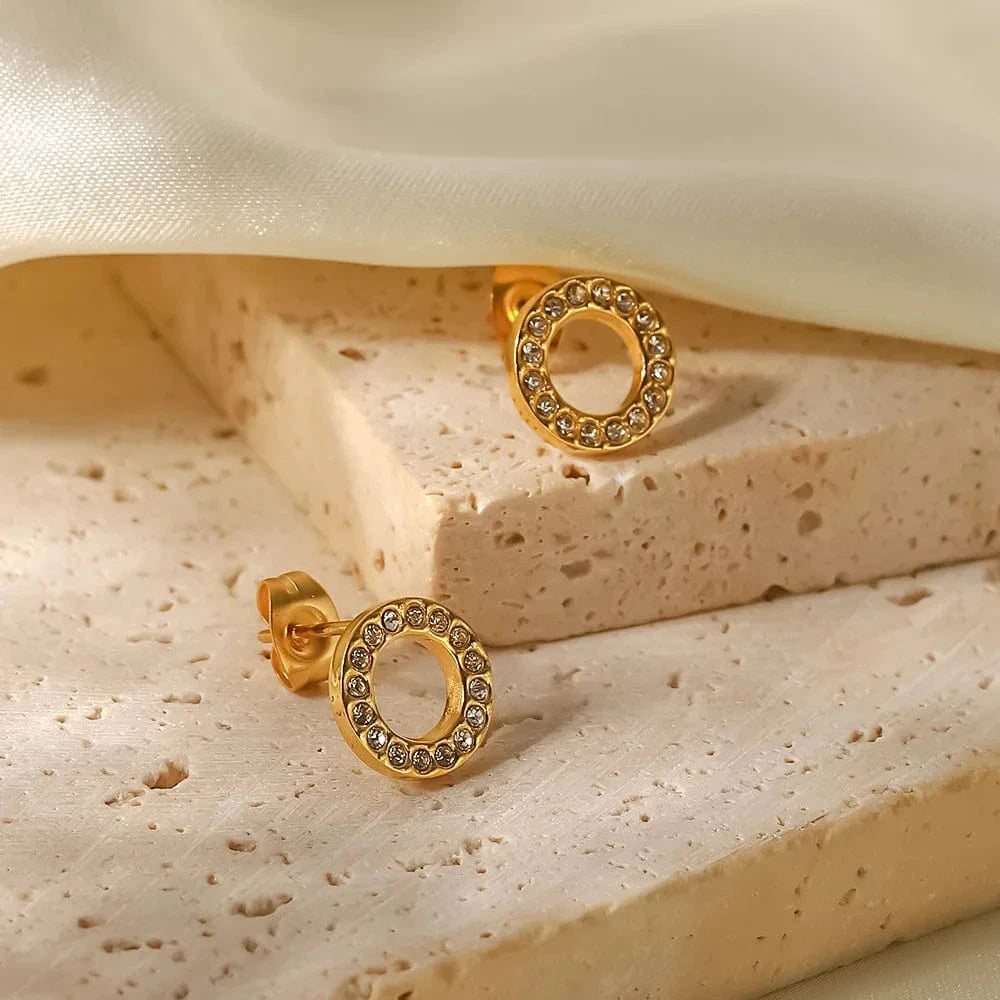 JDE202141-WT 18K Gold Plated Stainless Steel Jewelry Charm Hollow White Circle Cubic Zirconia Stud Earrings