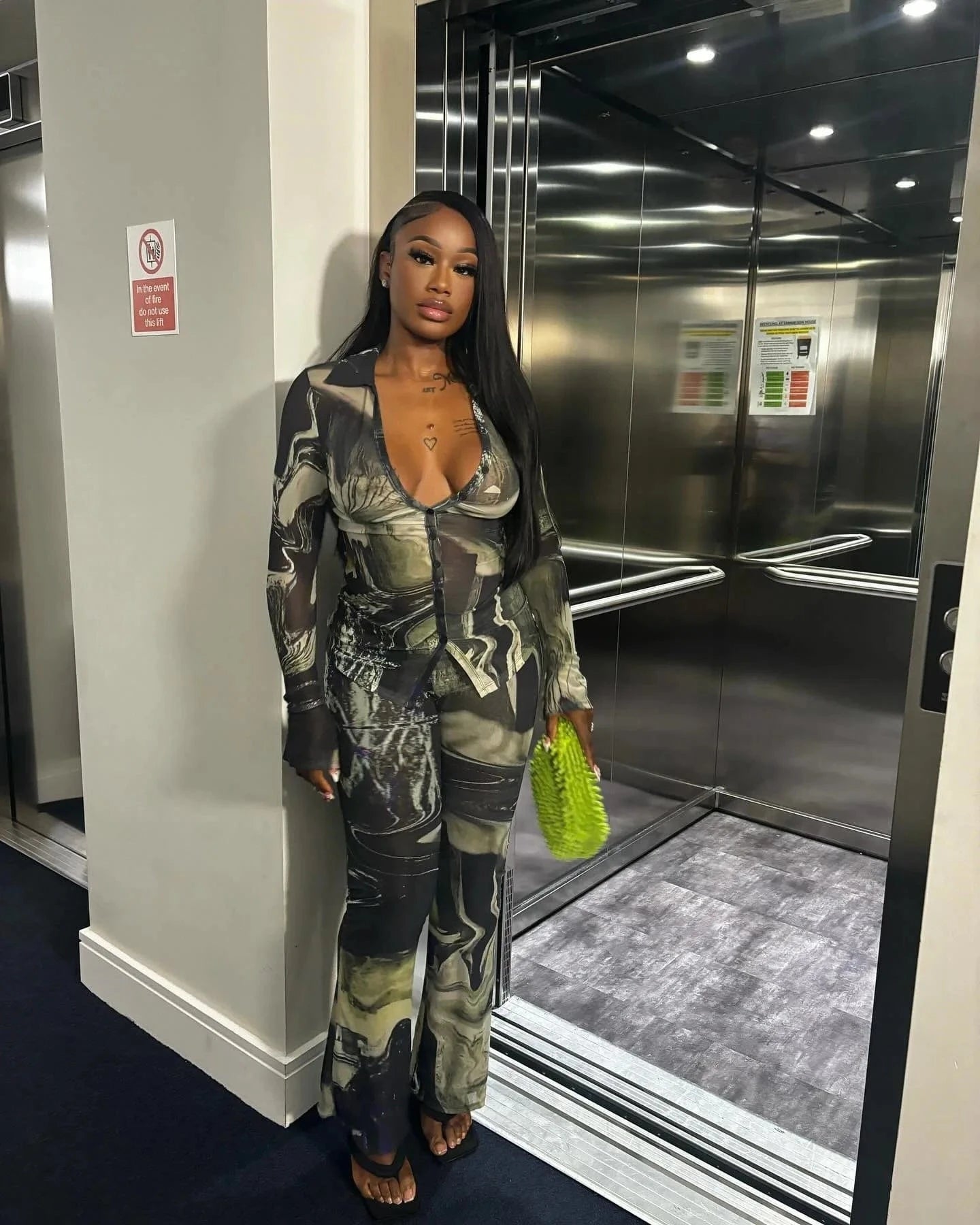 JS918991 Spring Clothing 2 Piece Set Women Long Sleeve Crop Tops+leggings Outfit Casual Printed Mock Neck Womens Sets