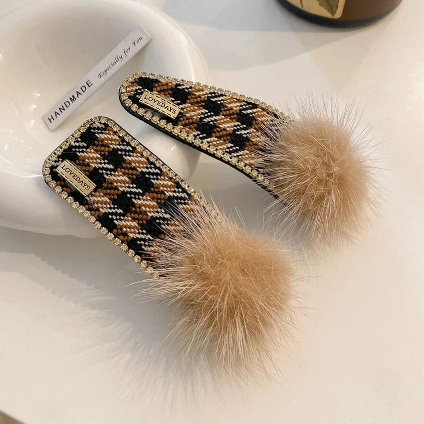 Korean Rhinestone Barrette Lattice Pattern Bobby Hairpin Good Price Soft Fluffy Faux Rabbit Fur Hair Clips for Woman Girls