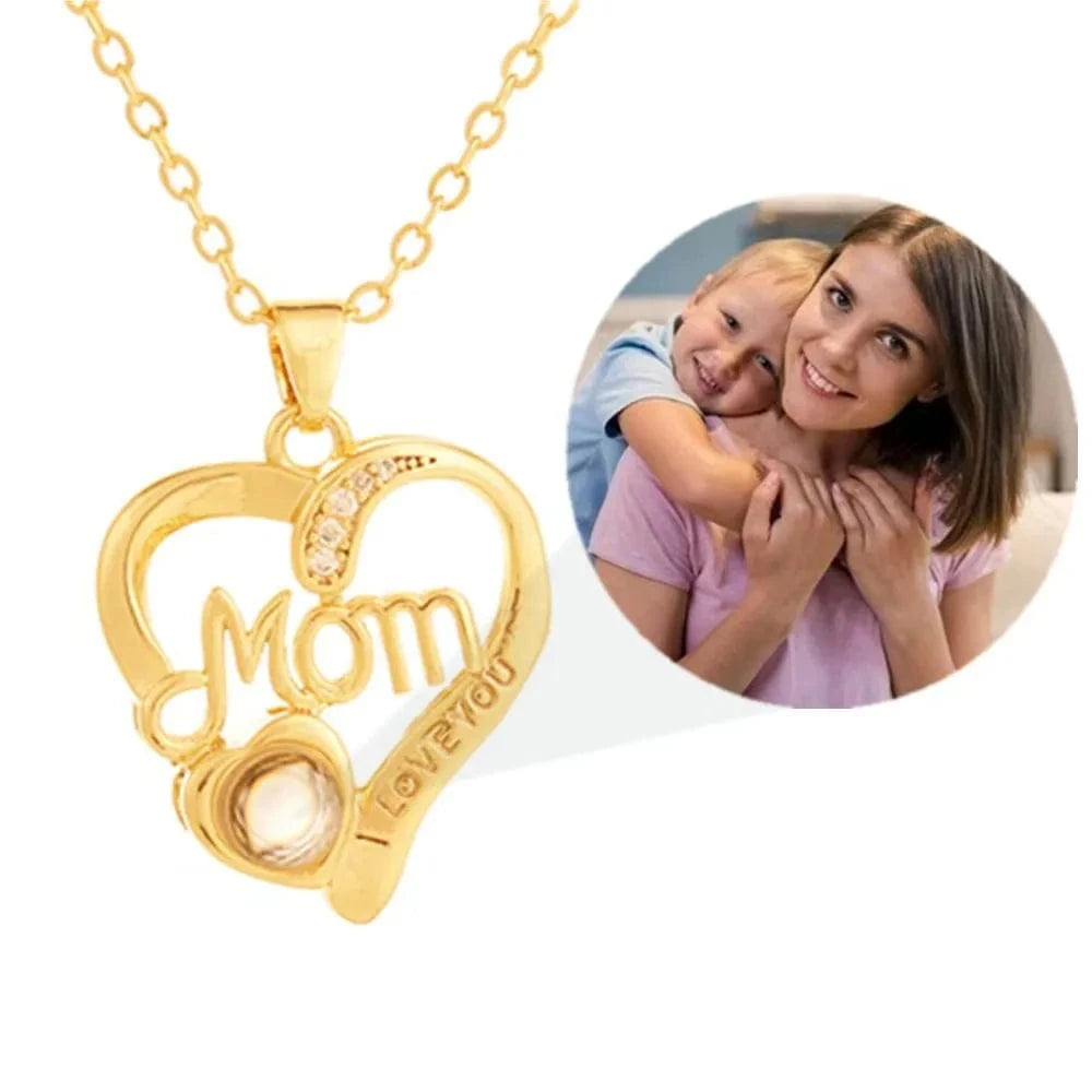 Lateefah OEM Mother's Day Gift 100 Languages Nano-carved Photo Projection Mom Necklace