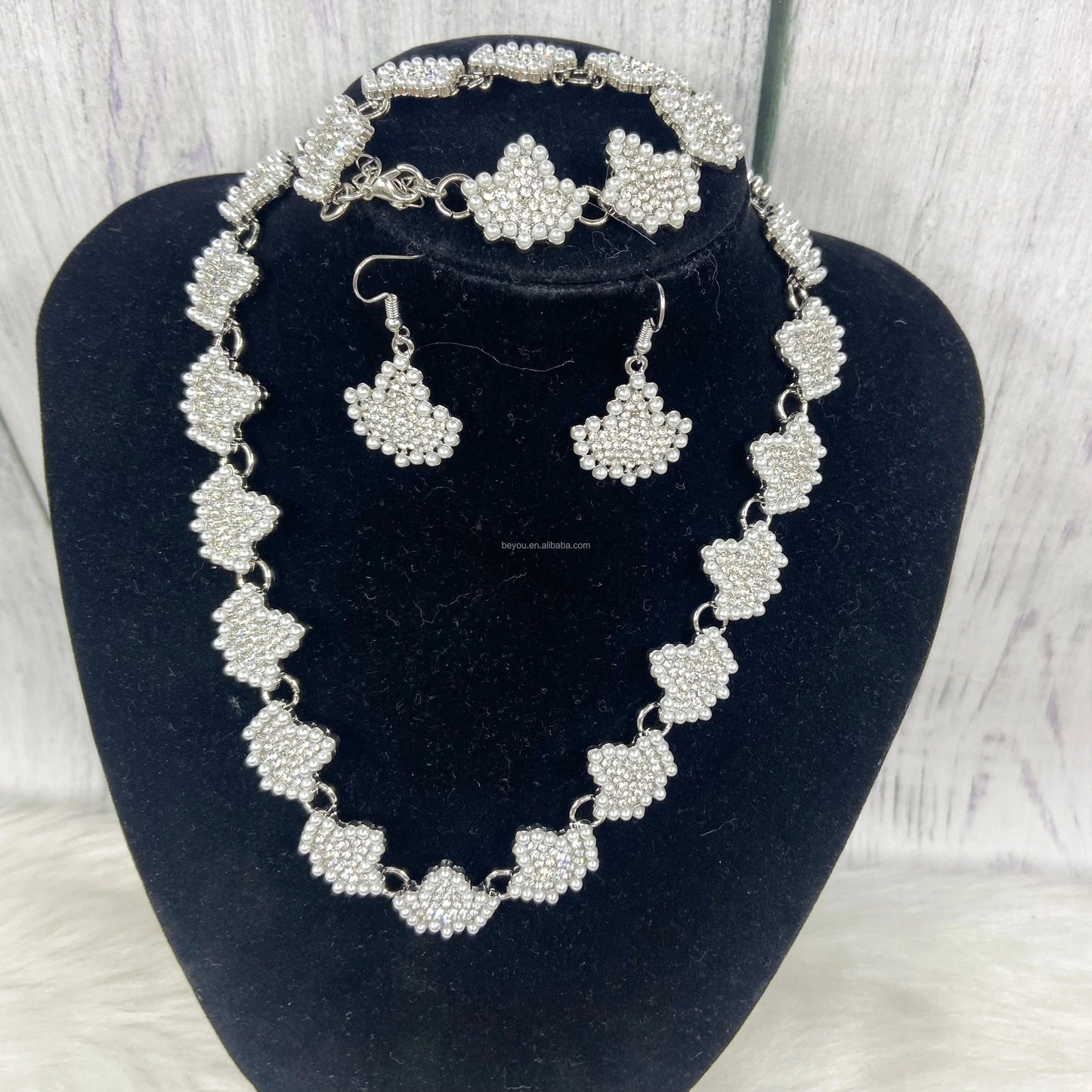 Latest Greek Alphabet Sorority Maple Leaves Association Logo Full Rhinestone Pearl Pendant Earring Bracelet Necklace Set