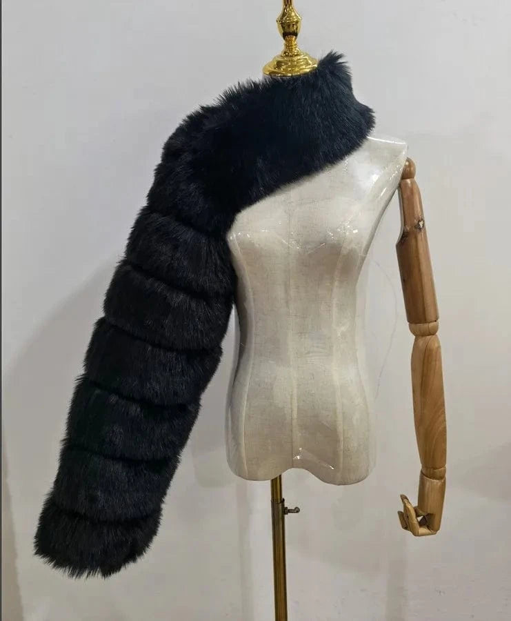 Liu Ming New Arrivals Women Faux Fox Fur One Sleeve Fashion Luxury Lady Winter Fur Warm Plus Size Coats