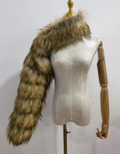 Liu Ming New Arrivals Women Faux Fox Fur One Sleeve Fashion Luxury Lady Winter Fur Warm Plus Size Coats