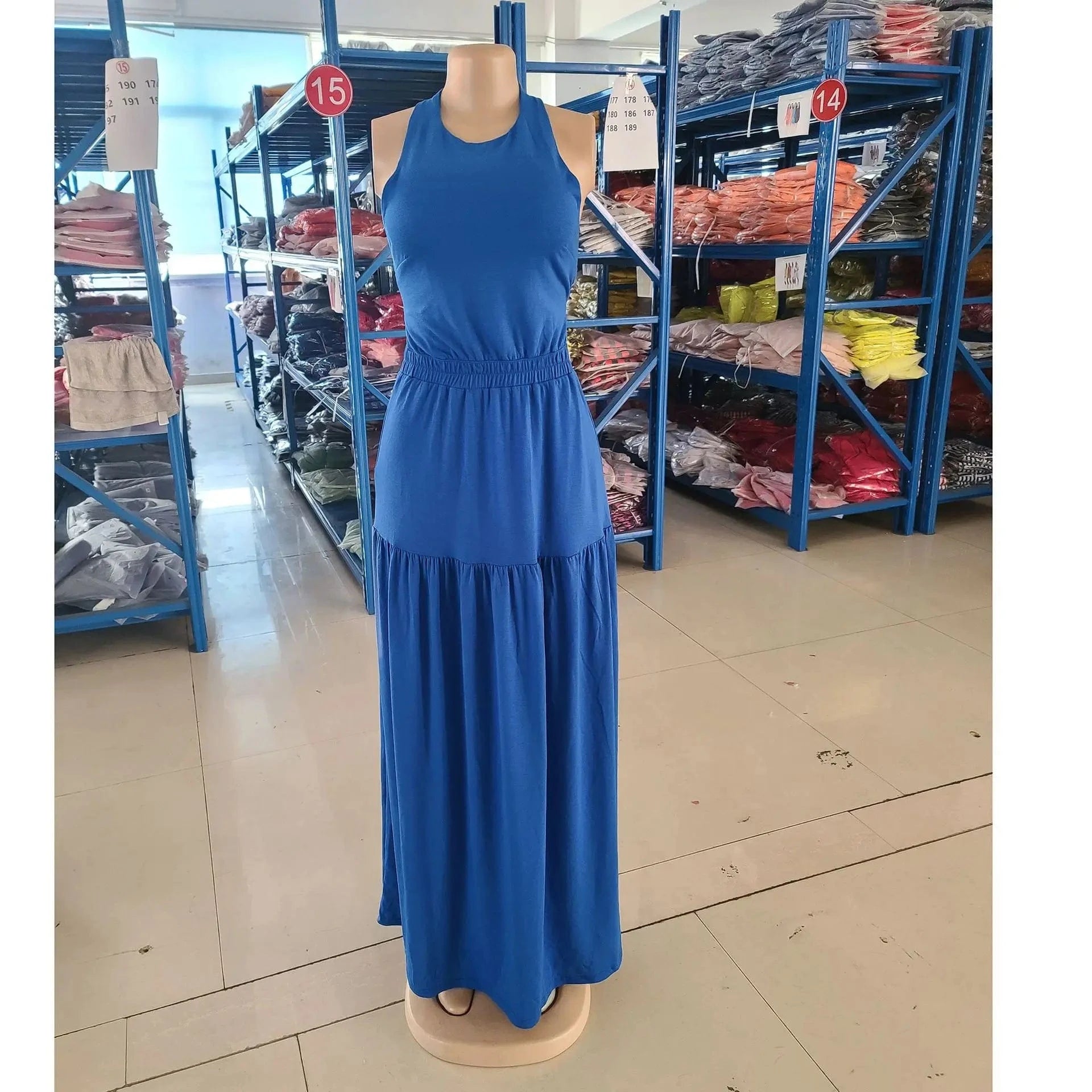 Liu Ming New Design Women Sexy Backless Fashion Solid Color Sleeveless Floor Length Dress