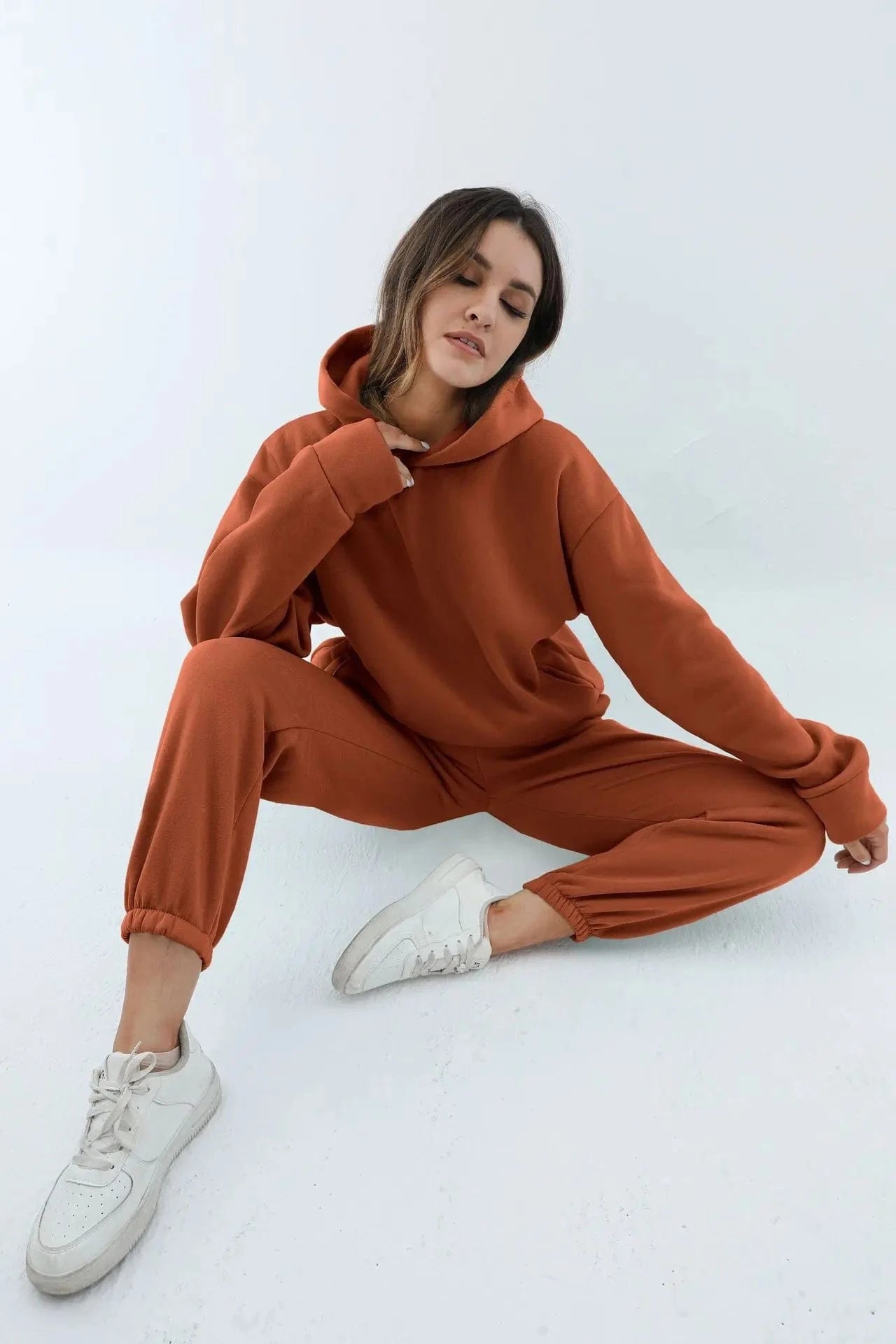 Liu Ming Trending Products Autumn Winter Women Casual Hoodies Sports Sweatshirts Pullover Sweatpants 2 Pieces Set
