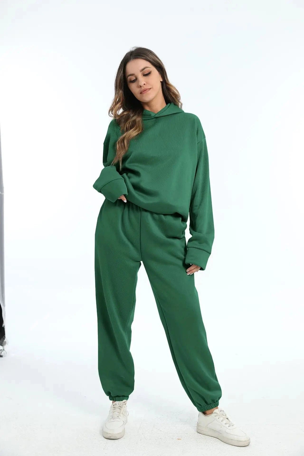 Liu Ming Trending Products Autumn Winter Women Casual Hoodies Sports Sweatshirts Pullover Sweatpants 2 Pieces Set