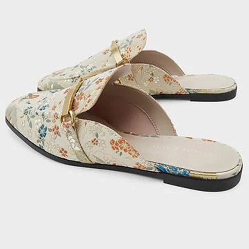 Logo Customization New Women Wrap-toe Slippers Ladies Embroidery Flower Flat Sandals Female Leisure Mule Shoes