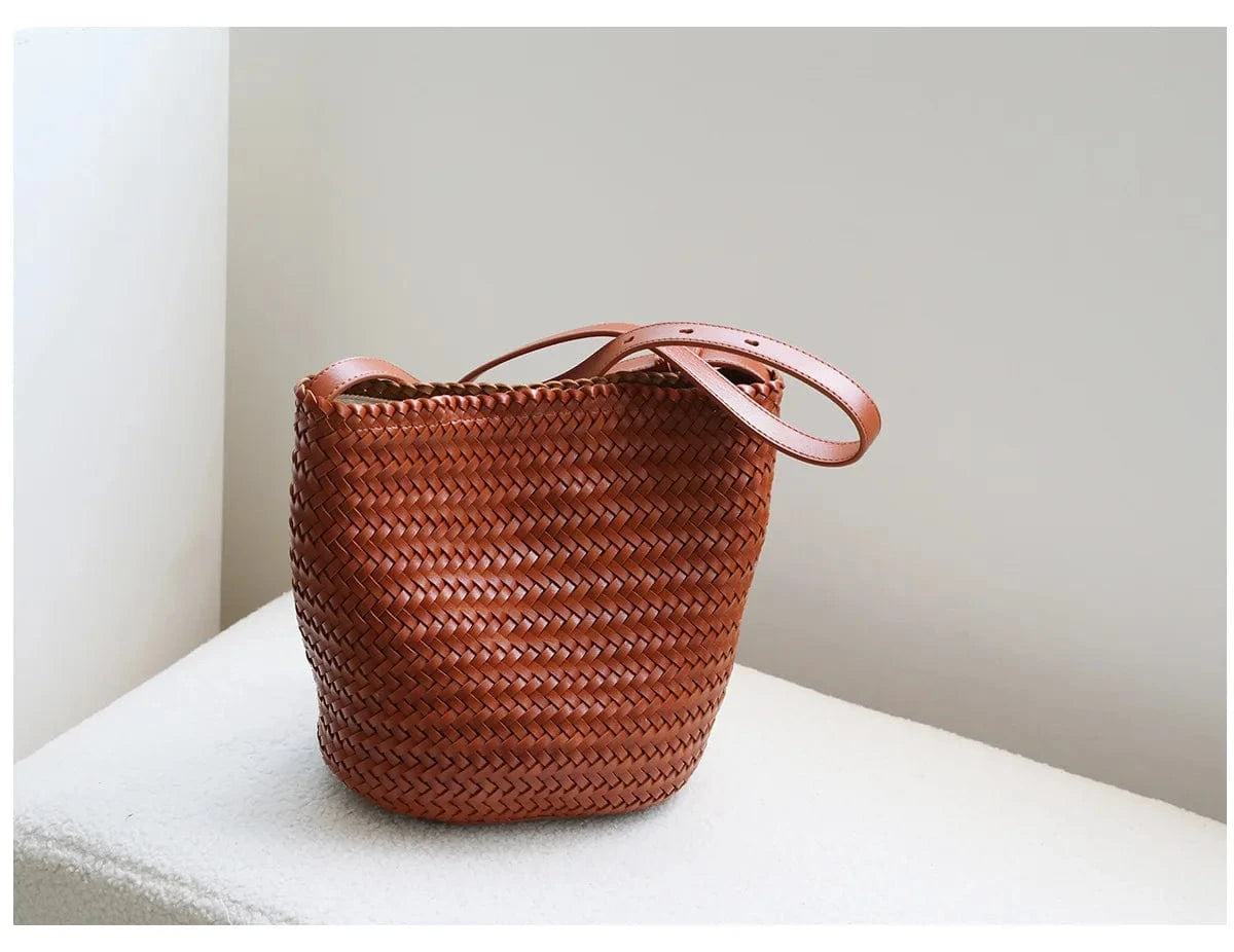 Luxury Vintage PU Leather Braided Bucket Bag for Women New High-End Hand-Woven Single-Shoulder Crossbody Bag Foldable Durable