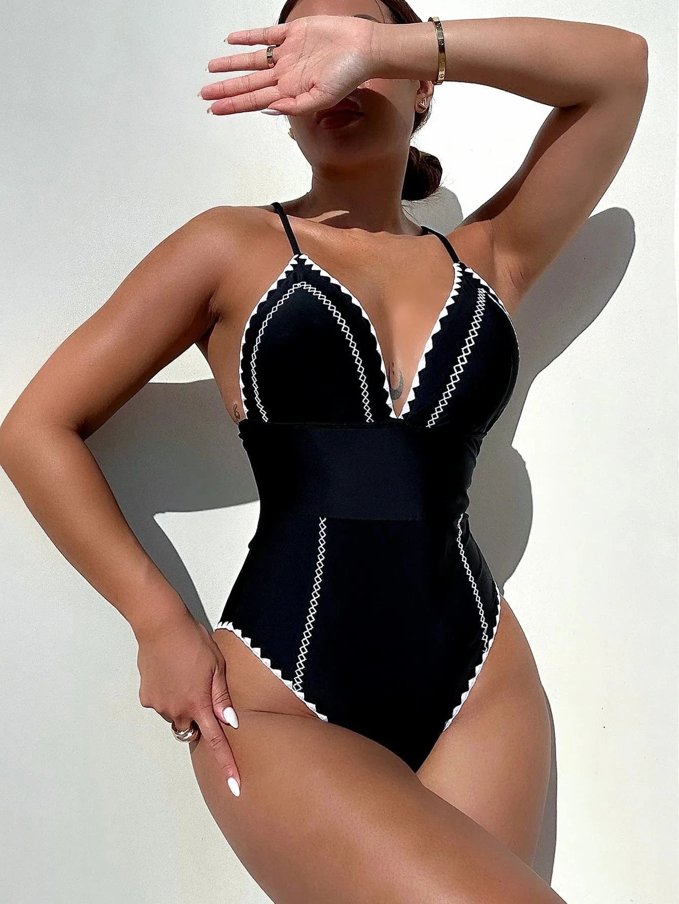 M / Black Women Beachwear Sexy Saw Tooth Swimwear 2024 Latest Design Hot Sale One Piece Swimsuit Best Quality Custom made logo Monokini