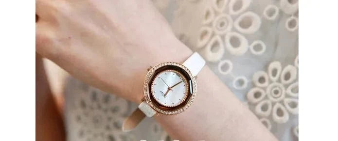Mother-of-pearl Julius Lady Women's Watch Japan Quartz Fashion Hours Bracelet Real Leather Girl's Gift No Box