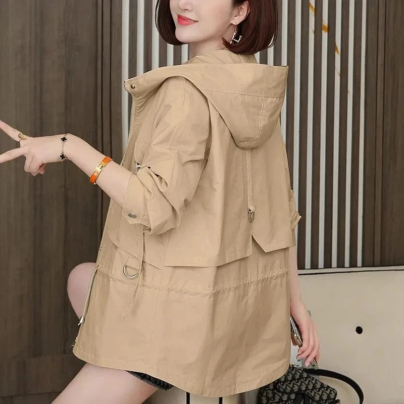 Mother's Windbreaker Women's Spring And Autumn 2023 New Middle-Aged Mother's Loose And Thin Coat Korean Lining Trench Hooded 3XL