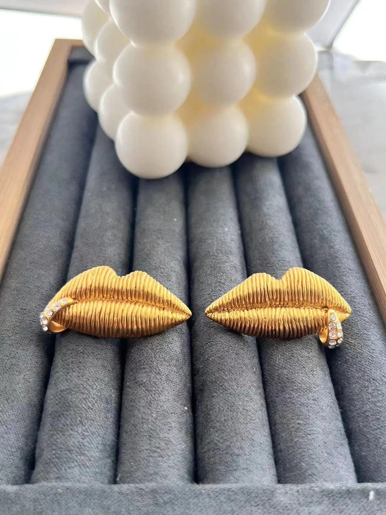 Mouth Shape Earrings