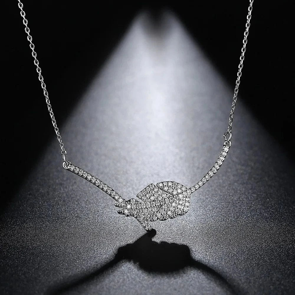 N17061501 LUOTEEMI Diamond Necklace Women Pendant Female Silver Color Clear Cubic Zircon Jewelry Leaf Zirconia Necklace