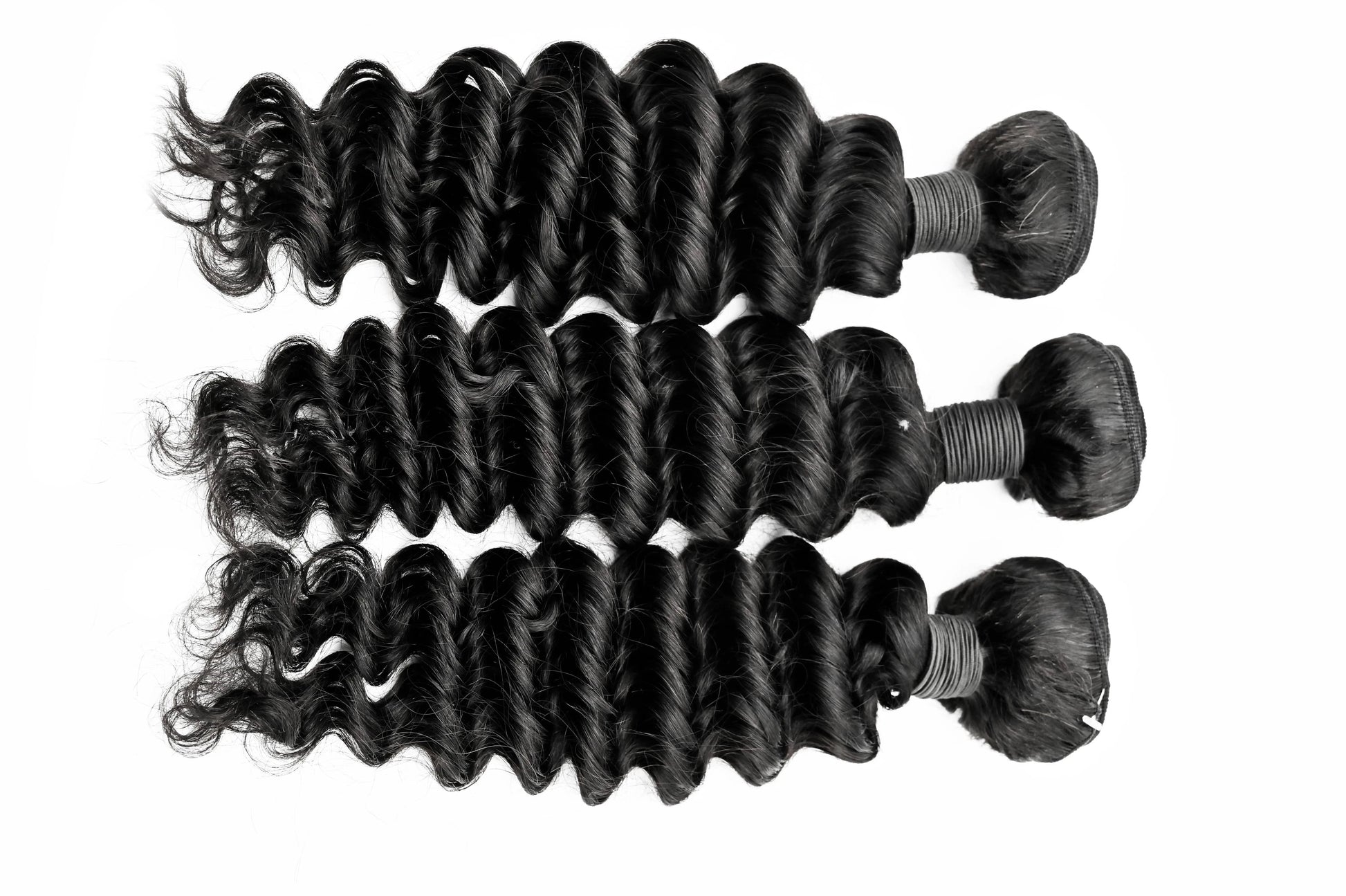 Natural color / 10 Inches Wholesale Deep Wave Hair Bundles Vendors Mink Brazilian Human Hair Bundles Cuticle Aligned Virgin Raw Hair