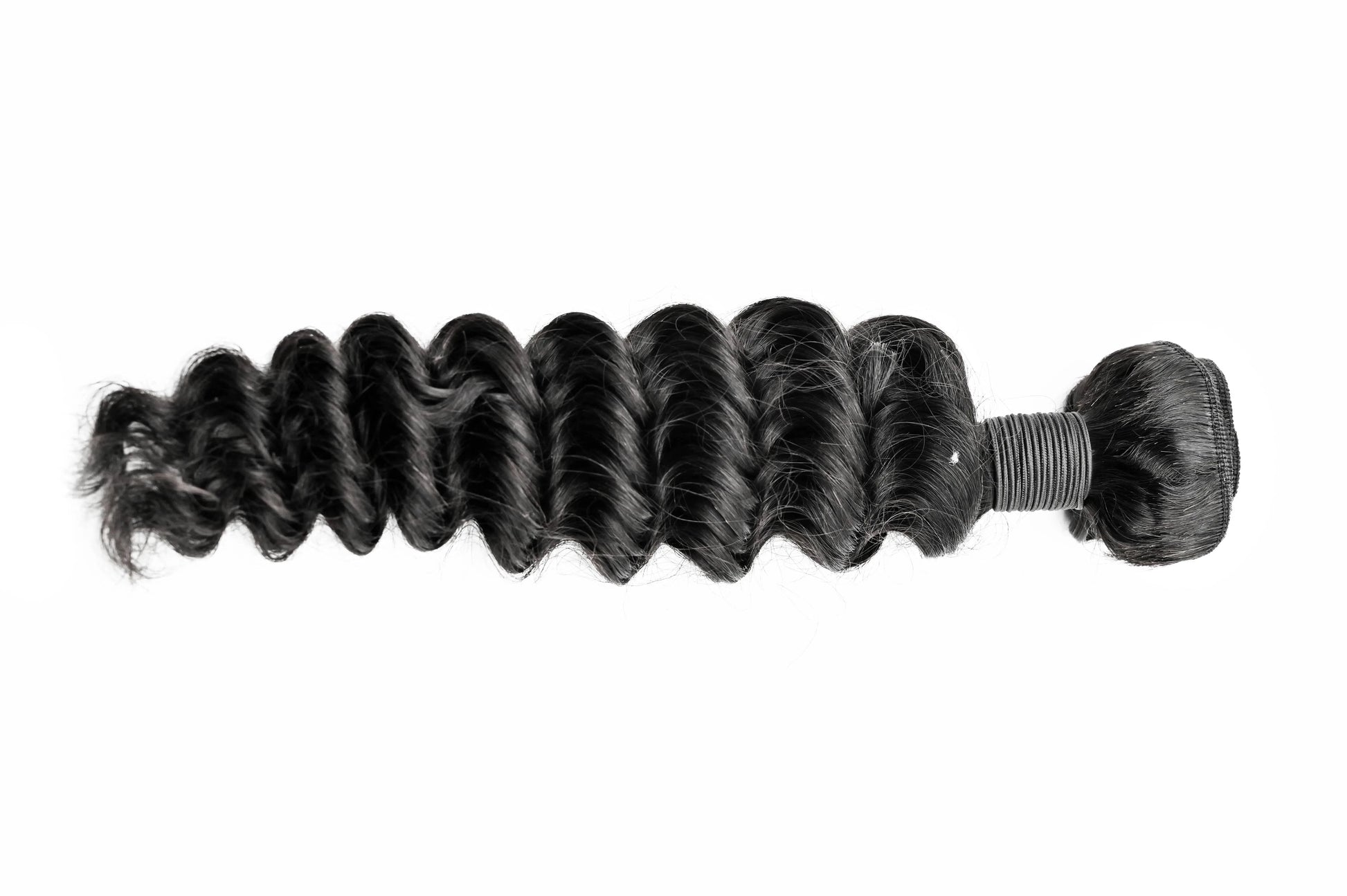 Natural color / 10 Inches Wholesale Deep Wave Hair Bundles Vendors Mink Brazilian Human Hair Bundles Cuticle Aligned Virgin Raw Hair