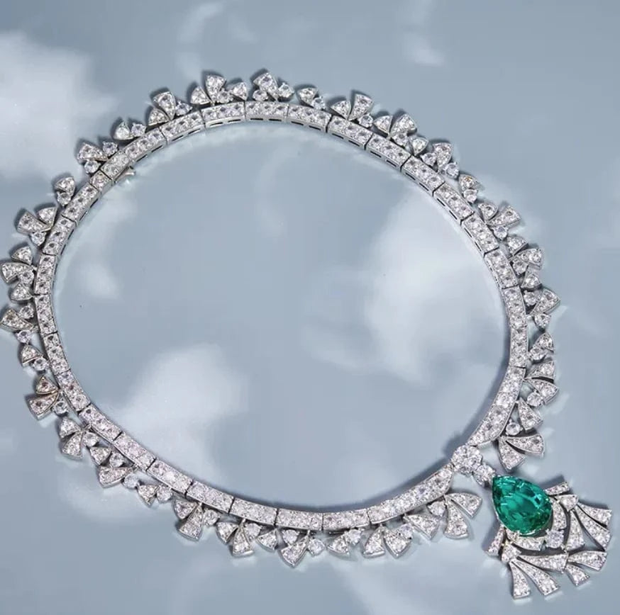 necklace earrings exaggerated fashion set women's pendant choker High quality jewelry plated 18K inlaid Emerald