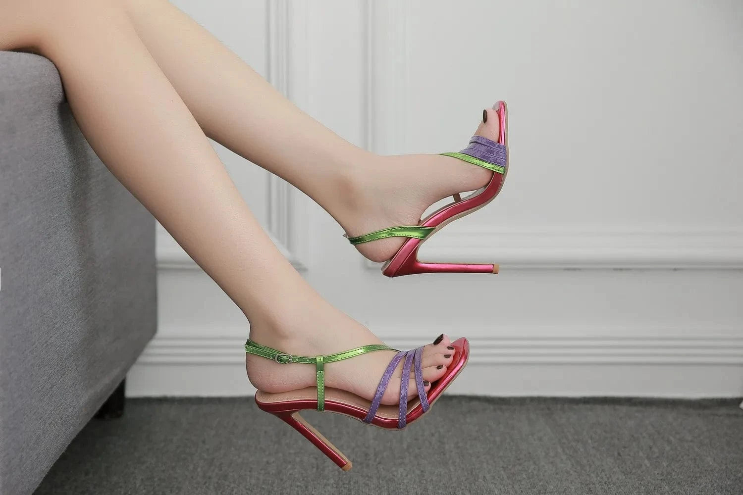 New arrival last design wholesale hot high quality mature women shoes square toe stiletto summer 2022 colorful heeled sandals