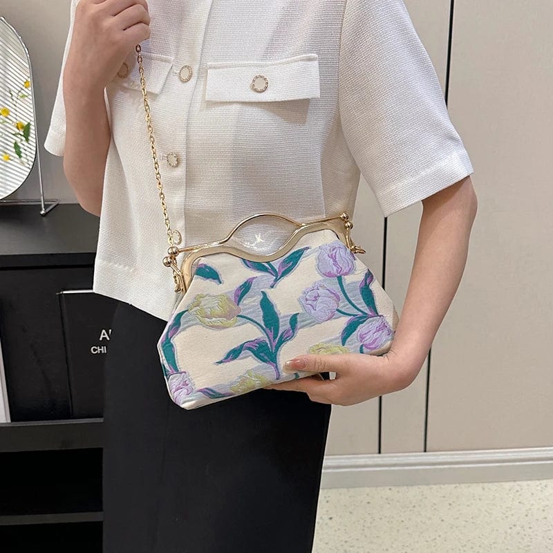 New fashion handbags 2024 light feminine charm chain bags lady design purses For Women