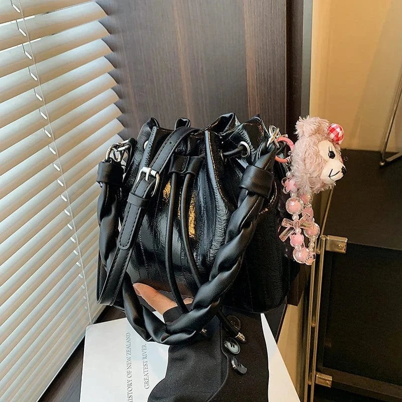 New Fashion Handbags 2024 Light Lady Bucket Bags Lady Design Purses For Women