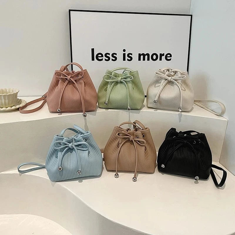 New fashion handbags 2024 Light Lady Pump Bucket Bags Lady Design Purses for women