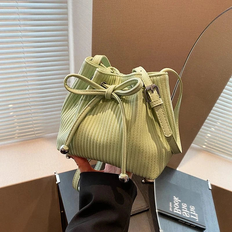 New fashion handbags 2024 Light Lady Pump Bucket Bags Lady Design Purses for women