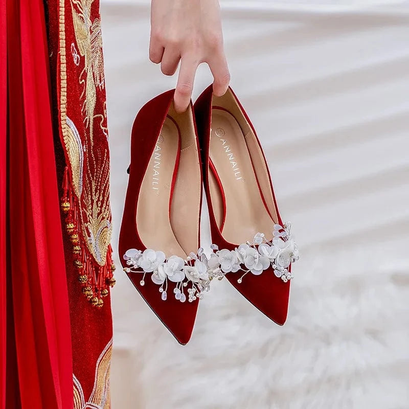 New Female Pointed-toe Flower Decoration Stilettos Wedding Pumps Shoes for Ladies Shallow Suede Banquet Sandals