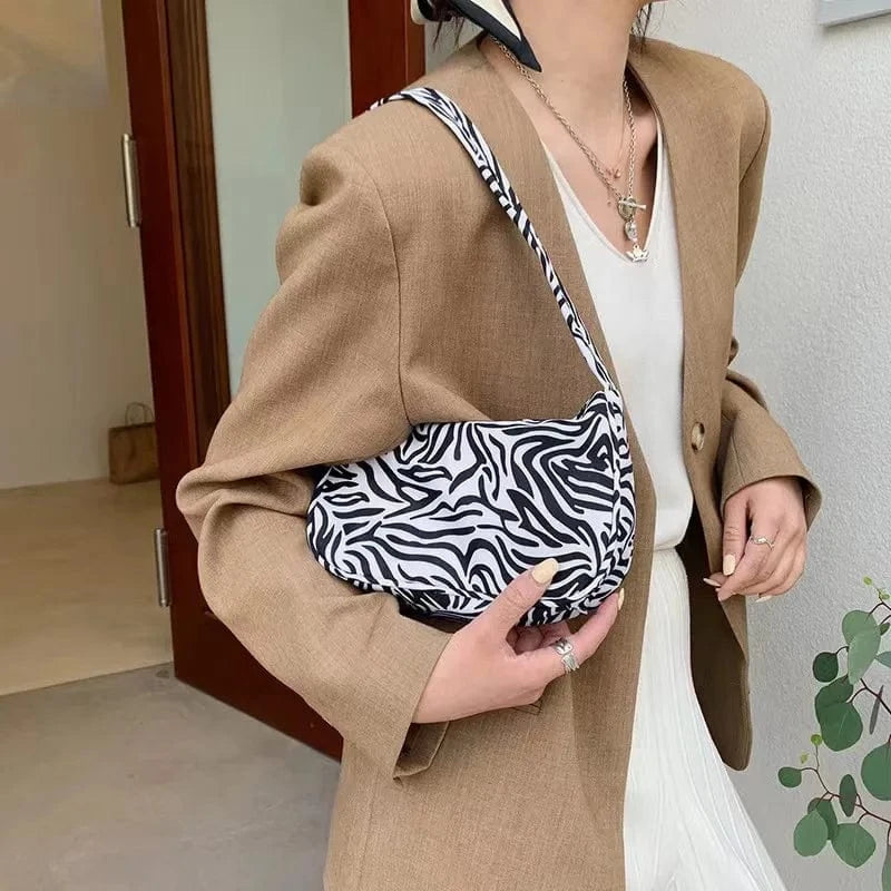 New ladies bag 2023 personalized printed pattern underarm shoulder handbagZebra leopard print Ladies exquisite handbag