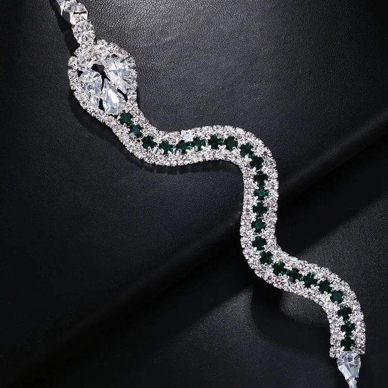 New Style Snake Crystal Chest Chain Sexy Rhinestone Neck Body Bra Bikini Chain Top Jewelry 2022 for Women