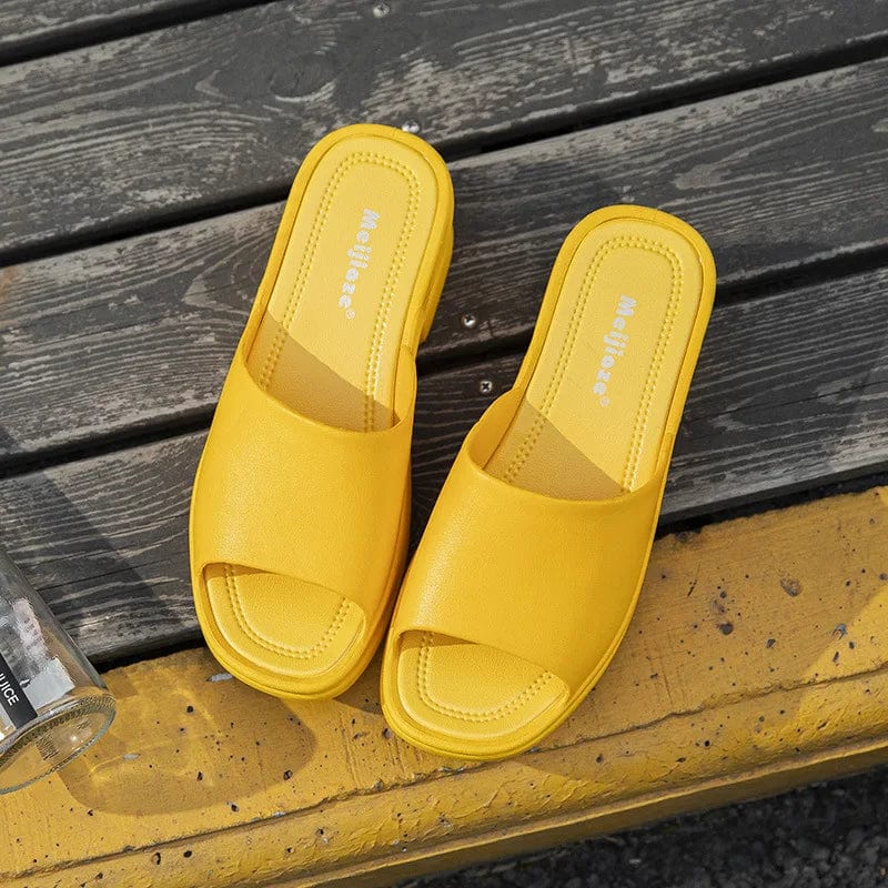 New Style Women Sandals Casual Sandal Flat Bottom Ladies Beach Shoes Slippers