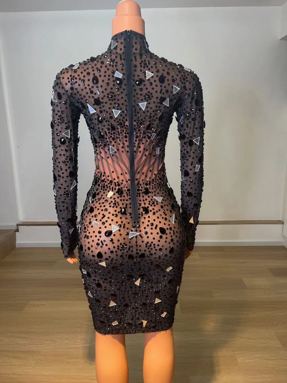 NOVANCE Y2406 High End Woman Dress Manufacturer in Guangdong Hand Beading Sequin Mini Dress Holiday Celebrity Black Girl Dress
