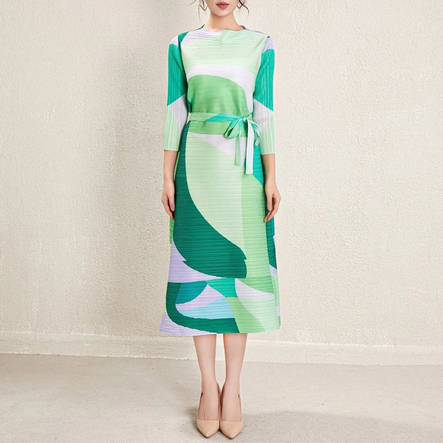One size / MINT High Quality 2024 New Miyake Pleated Women's Casual Style Belted Long Sleeved Printed Dress Elegant Pleated Dress