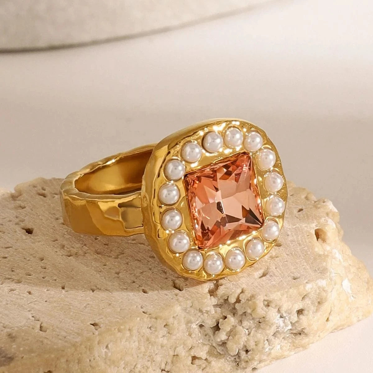 open ring / Cute / R2474 R2474 Rhinestone Pearl/Hammer Pink Rhinestone Ring with Sticky Pearl 18K PVD Gold Plated Stainless Steel Ring