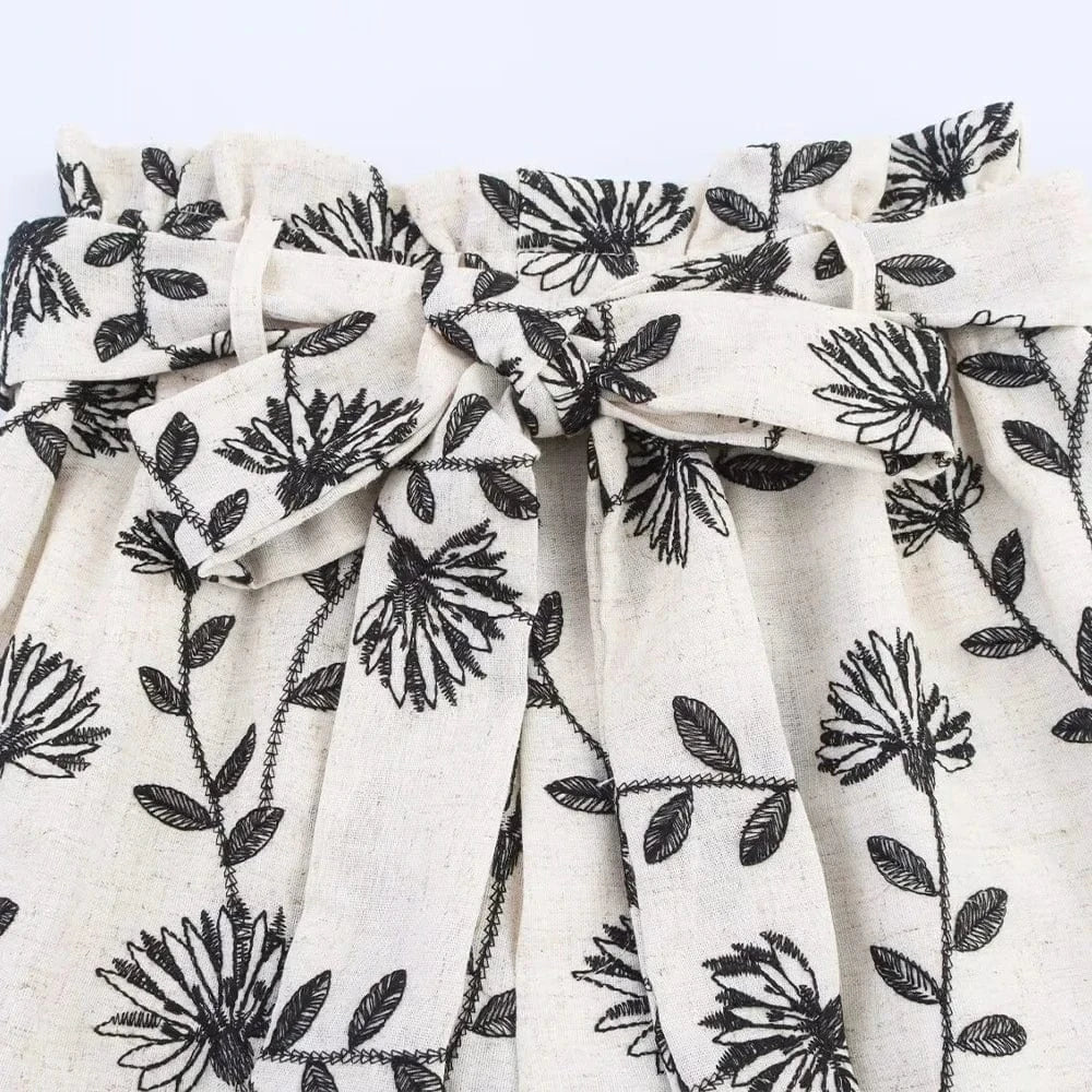 PB&ZA Women 2025 New Chic Fashion Embroidered Paper Bag Style Casual Shorts Skirts Vintage High Waist Female Skorts Mujer