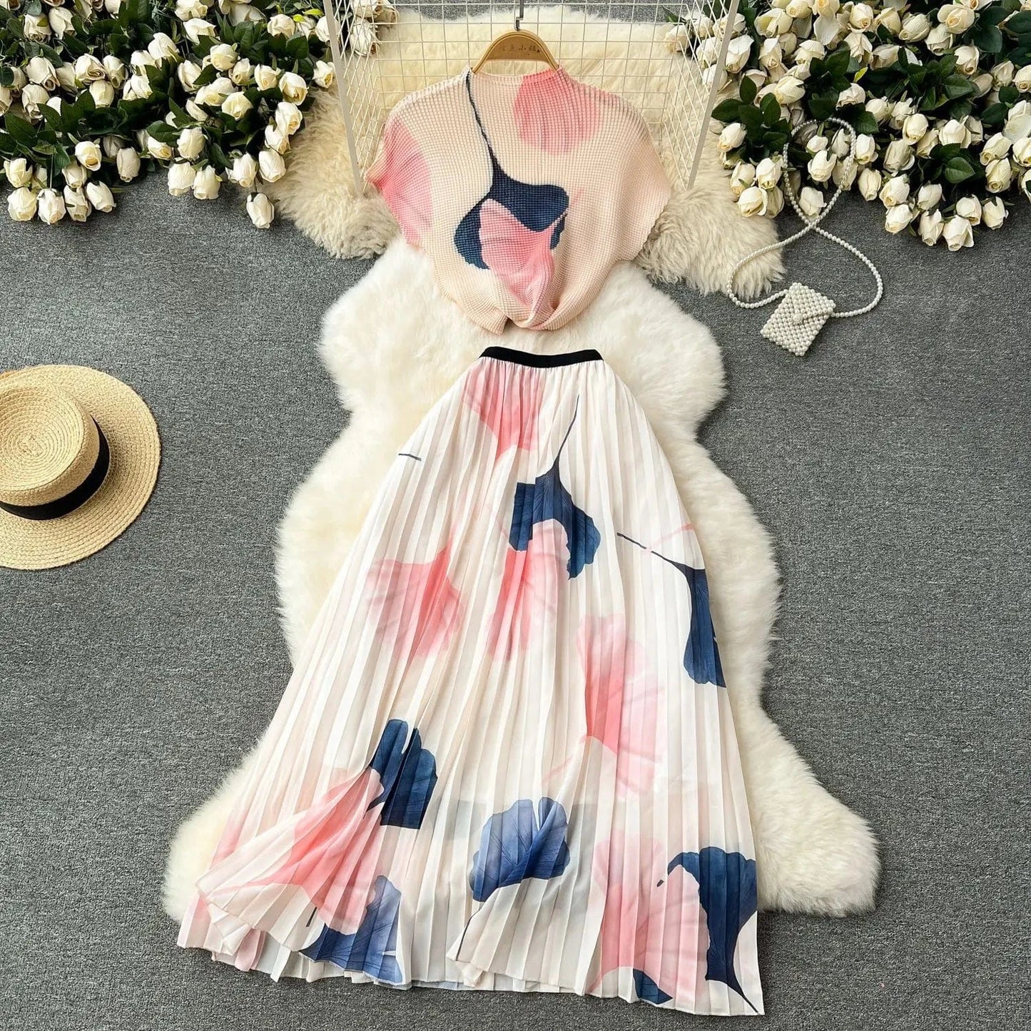 Picture 1 / One Size / CN Summer Contrast Color Miyake 2 Pieces Set Women's Short Sleeve High Stretch Pullover Shirt Top+Long Pleated Chiffon Skirt Suit
