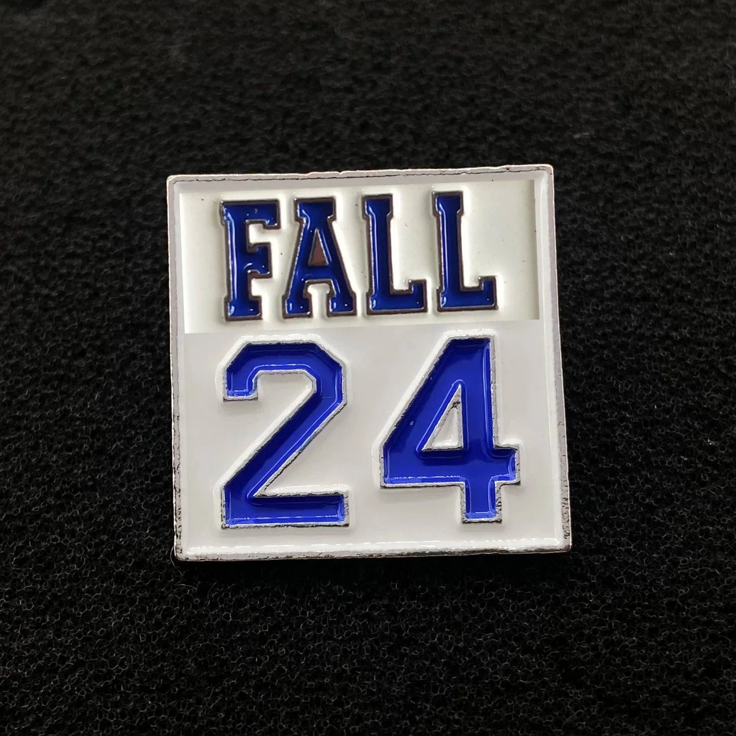 pin / White words on blue Greek Sorority Delta Aka Green And Pink Spring 25 Brooch Pin Zeta Square Red And White FALL 24 Lapel Pin Jewellery Brooches