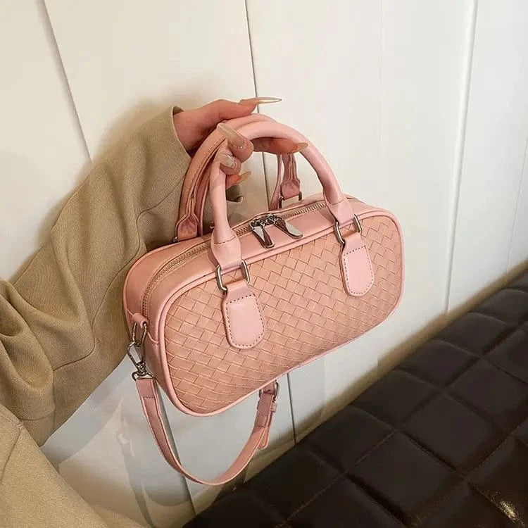 Pink 2024 Boston Handheld Women's Bag Retro Luxury One Shoulder Crossbody Bag Fashionable and Versatile Woven High Beauty Pillow Bag