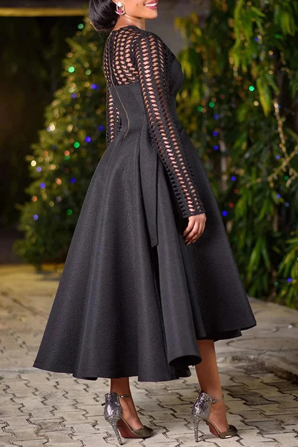 Plus Size Valentines Black Round Neck Long Sleeve Cut Out Pleated Midi Dresses