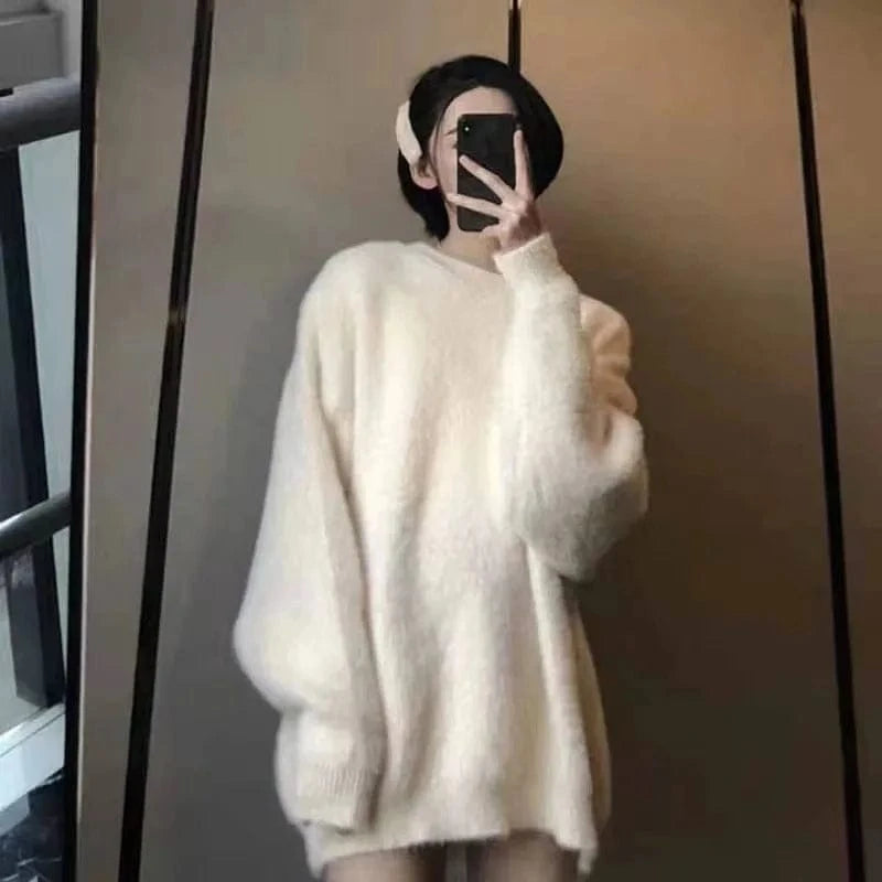 Plus Size / White 2024 Autumn/Winter high quality round neck long sleeve loose thick fashion women's plush knit pullover sweater